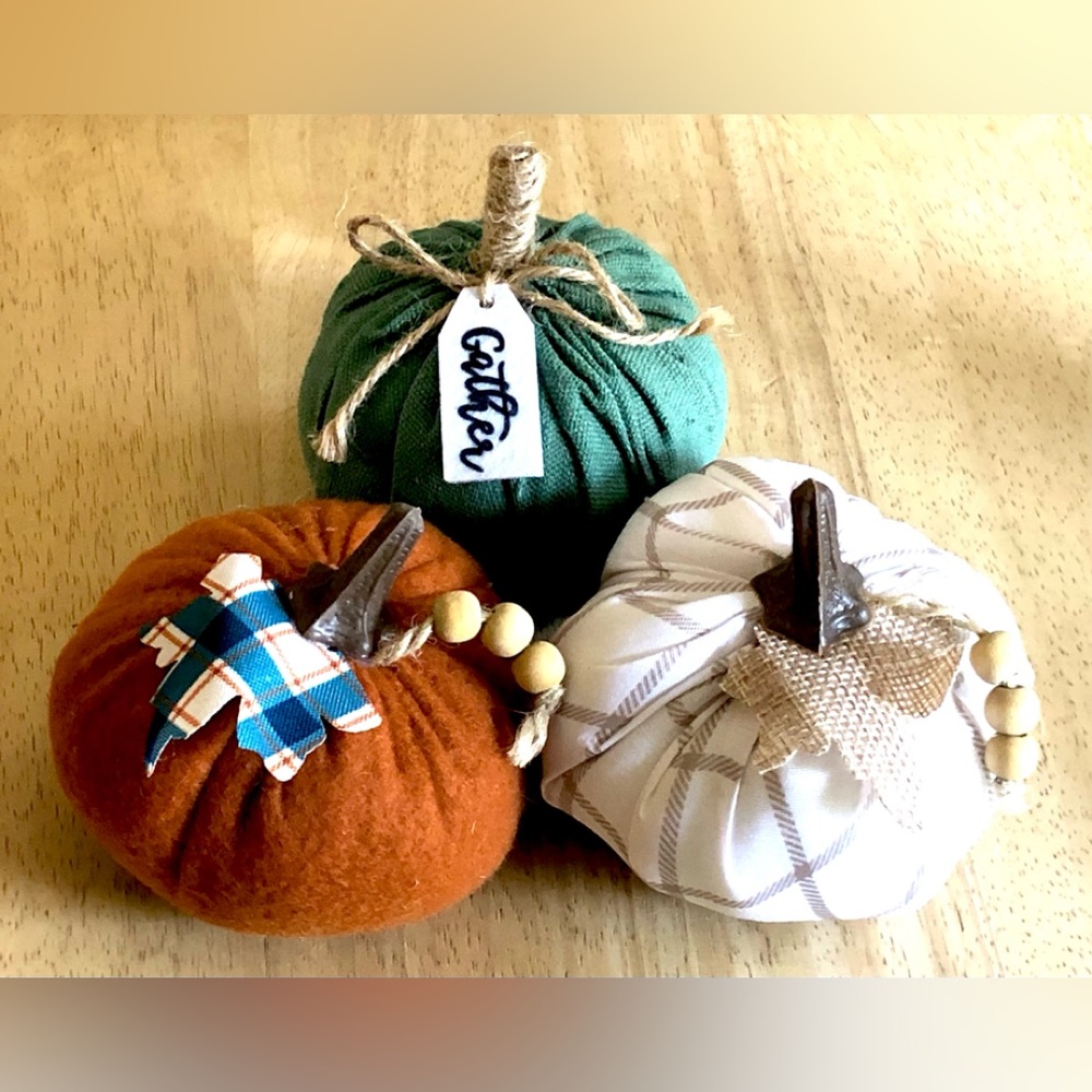 Gather Rustic Farmhouse Green Orange Wht Fabric Twine Wood Pumpkin Decor Bundle